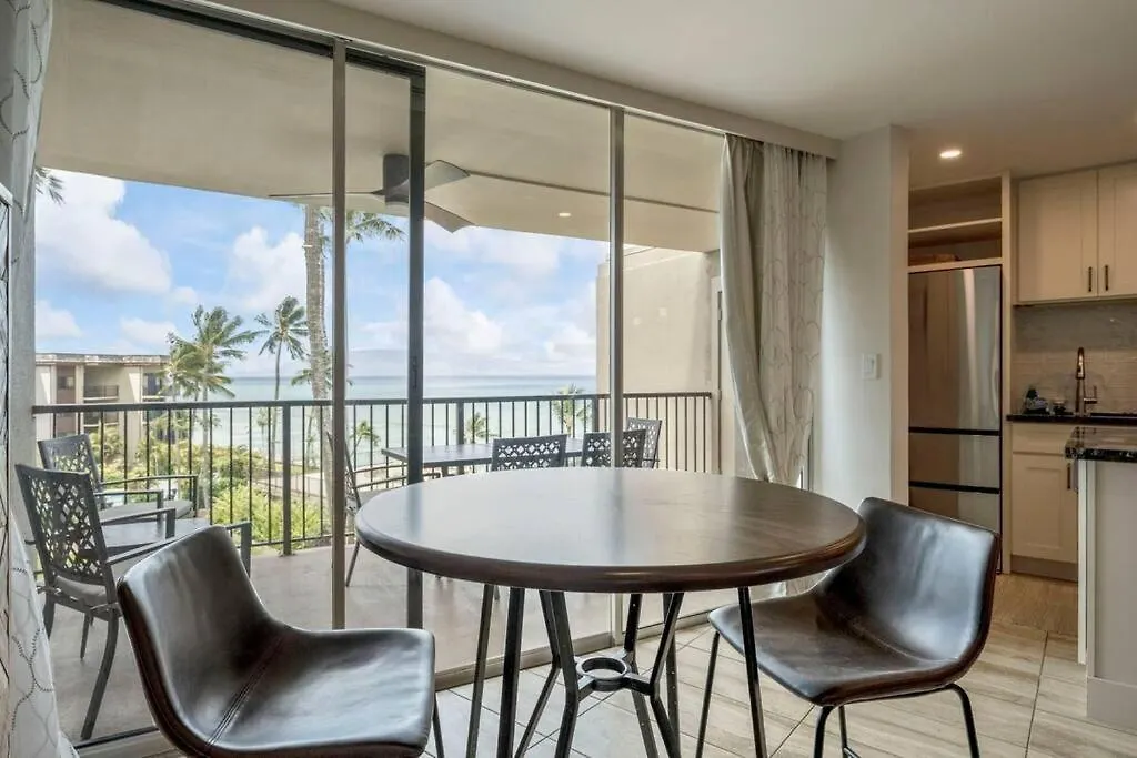 Appartamento Hale Ono Loa 403- Top Floor, Ocean View, & Complete Modern Remodel Kahana